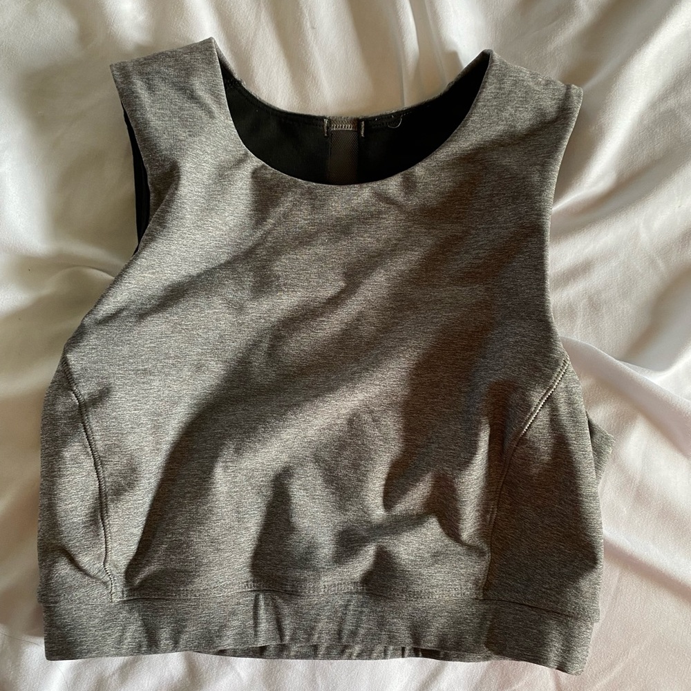 Lululemon high neck sports bra